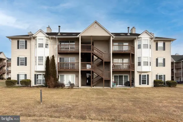 92-8 Chinkapin Dr, STEPHENS CITY, VA 22655