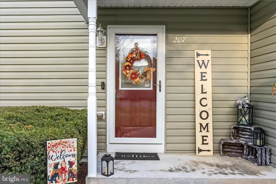 207 Killdeer Rd, Stephens City, VA 22655 - Image #2