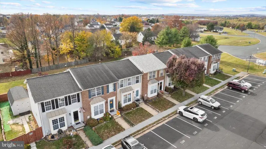 110 Chatham Sq, Winchester, VA 22601 - Image #2