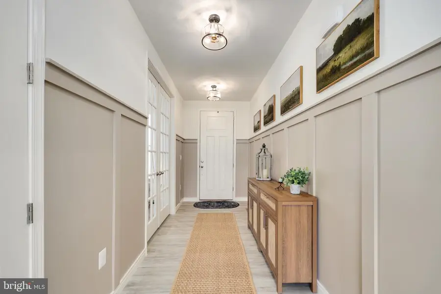 121 Poe Dr, Winchester, VA 22602 - #3