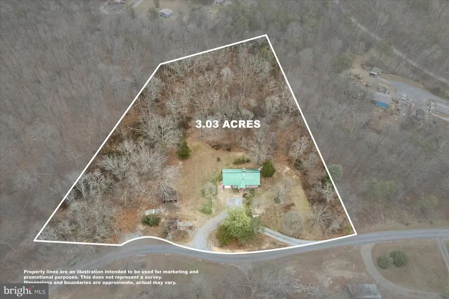 186 Pine Cone Dr, Cross Junction, VA 22625 - Image #2