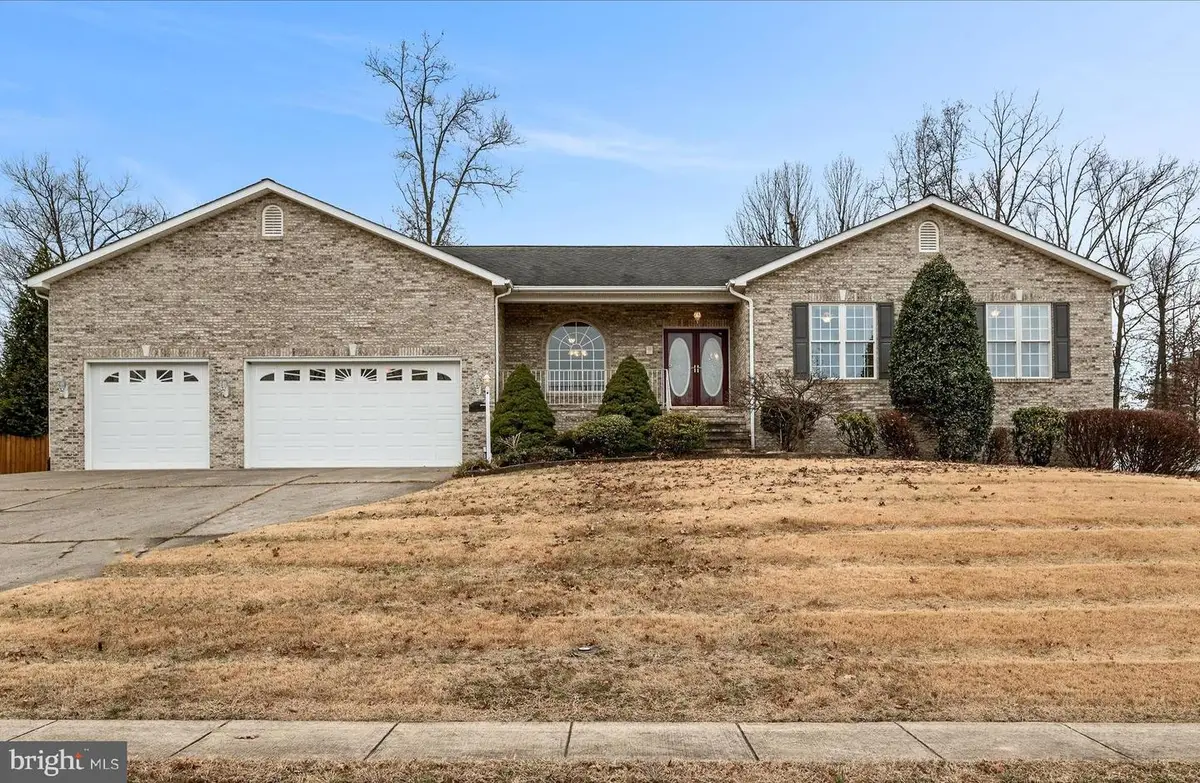 327 Clydesdale Dr, Stephens City, VA 22655 - Image #1