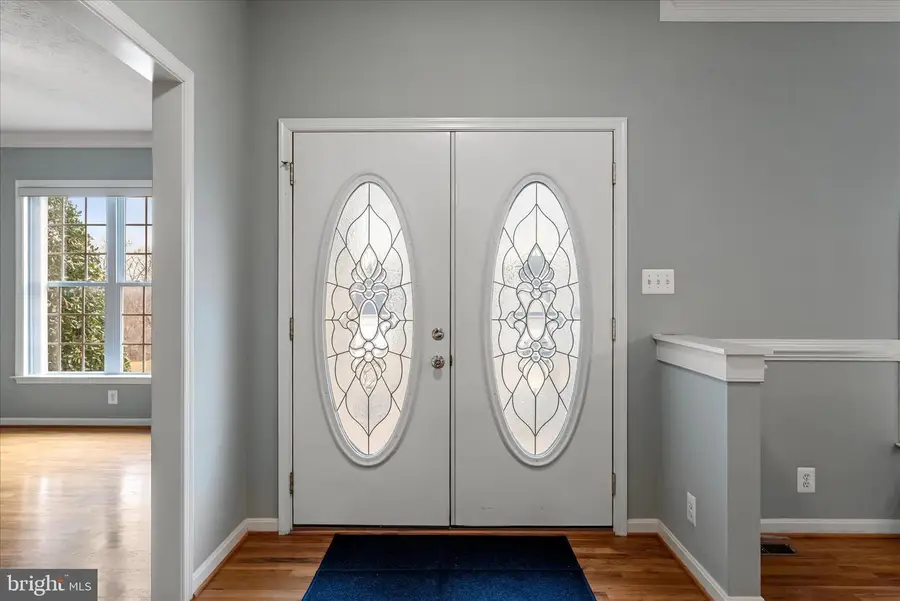 327 Clydesdale Dr, Stephens City, VA 22655 - Image #2