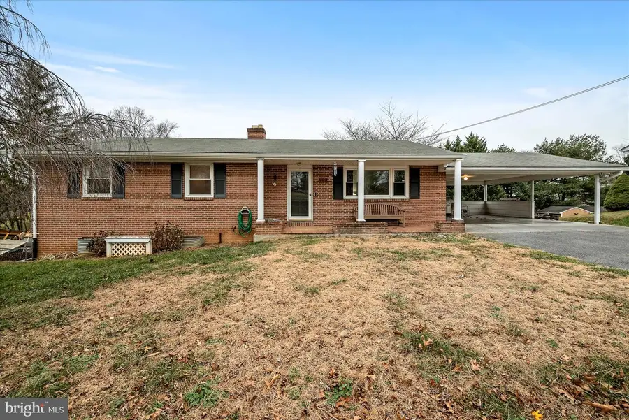 133 Meade Dr, Winchester, VA 22602 - Image #2