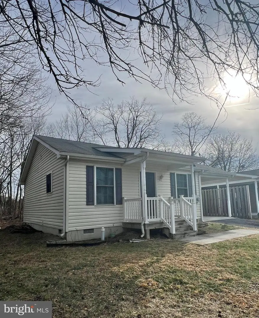 5102 Comer Dr, Stephens City, VA 22655 - Image #1