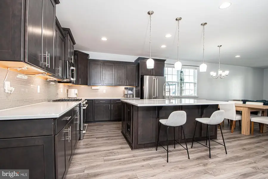 147 Westchester Dr, Stephens City, VA 22655 - Image #2