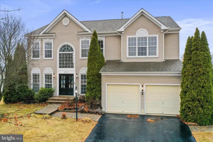 211 Lynnehaven Dr, Winchester, VA 22602 - #2