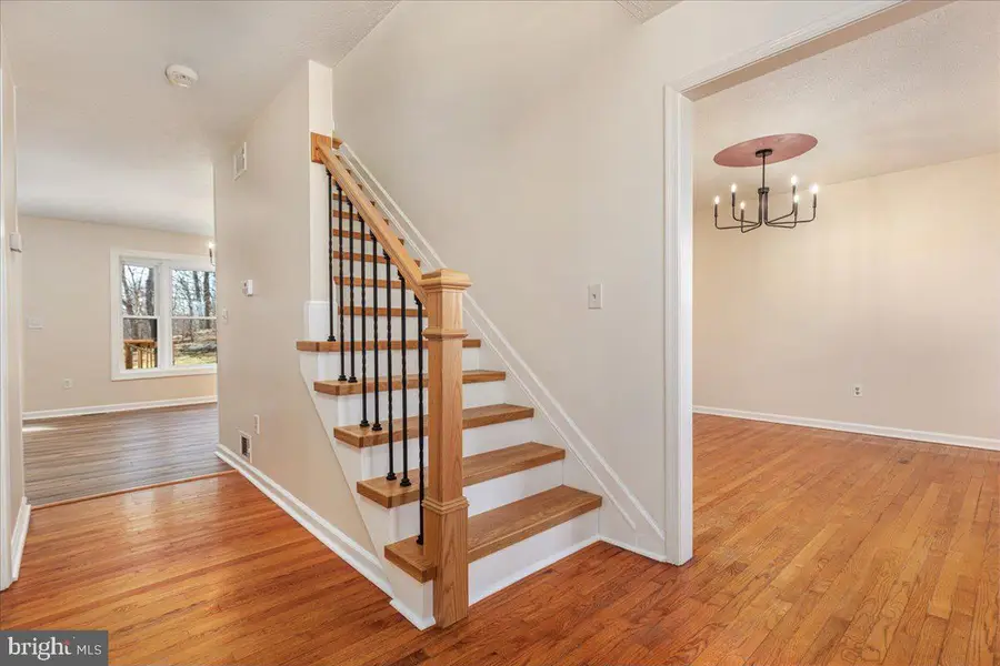 157 Oak Dr, Winchester, VA 22603 - Image #3