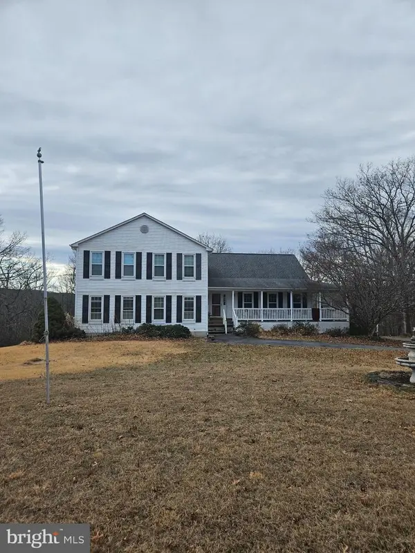 180 Goldfinch Ln, GORE, VA 22637