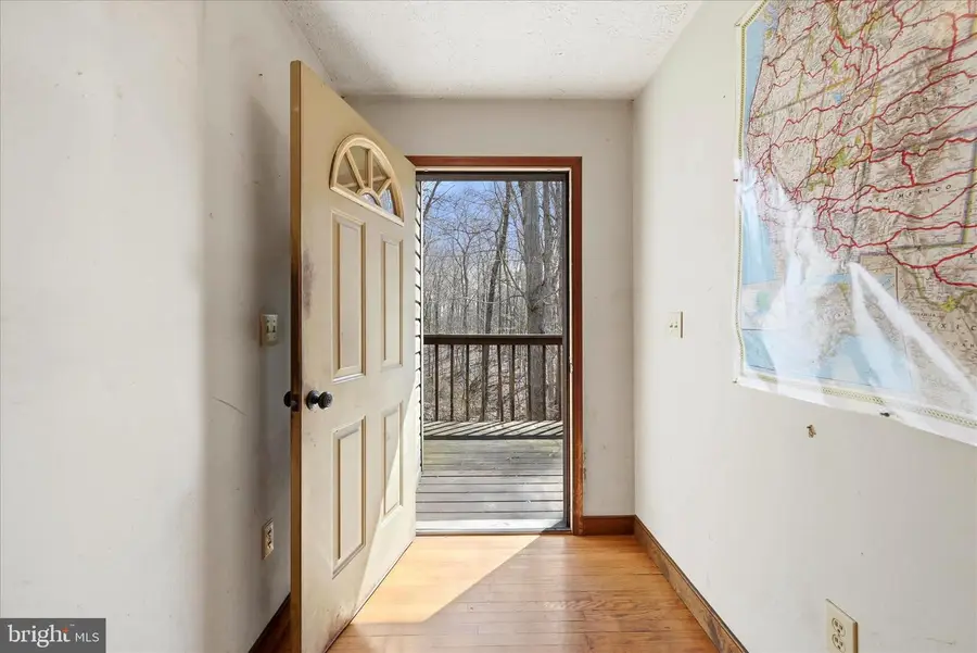 128 Charmwood Ln, Winchester, VA 22602 - #3