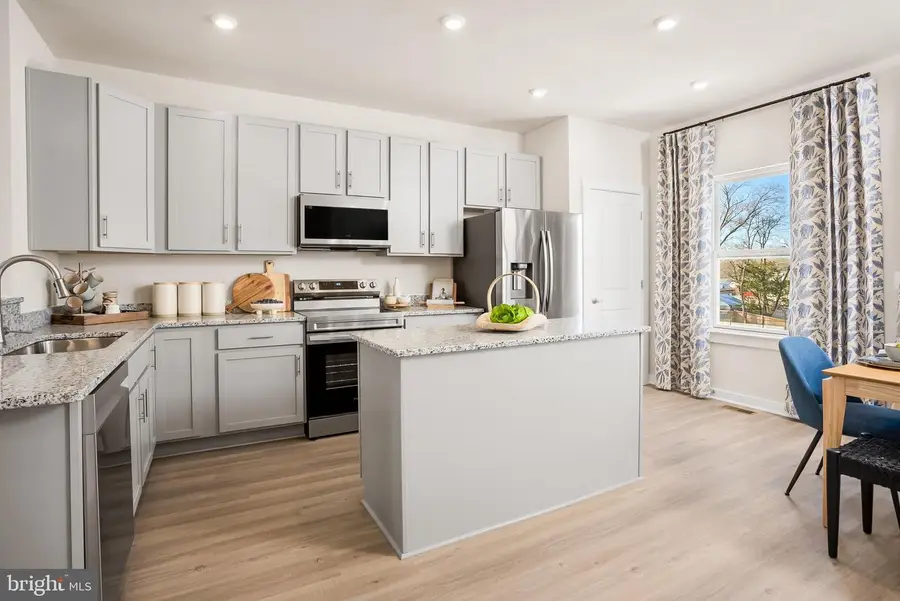 105 Boone Ct, Winchester, VA 22602 - #2