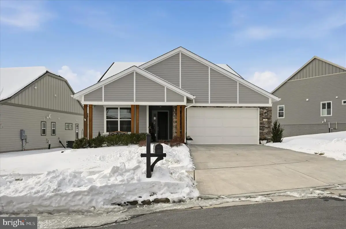 136 Mallard Dr, Opequon, VA 22630 - #1