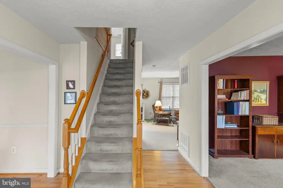 112 Grindstone Dr, Winchester, VA 22602 - #2