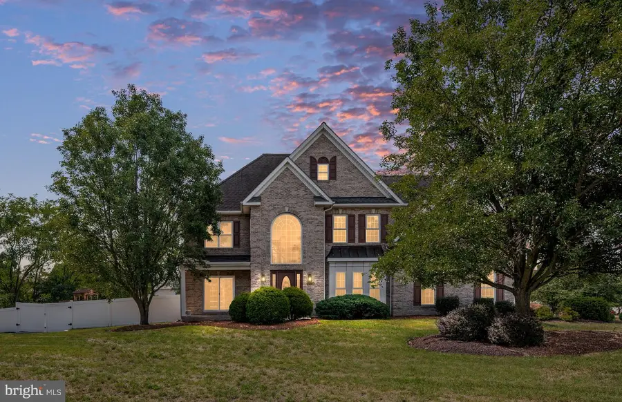 223 Fairfield Dr, Winchester, VA 22602 - #3