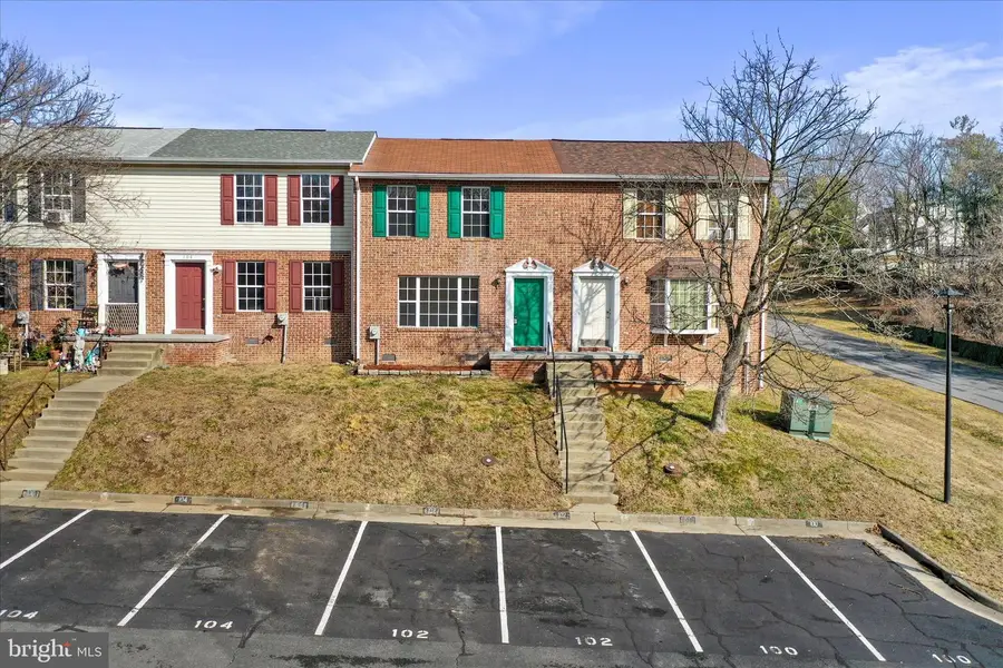 102 Waterford Ln, Winchester, VA 22602 - #3