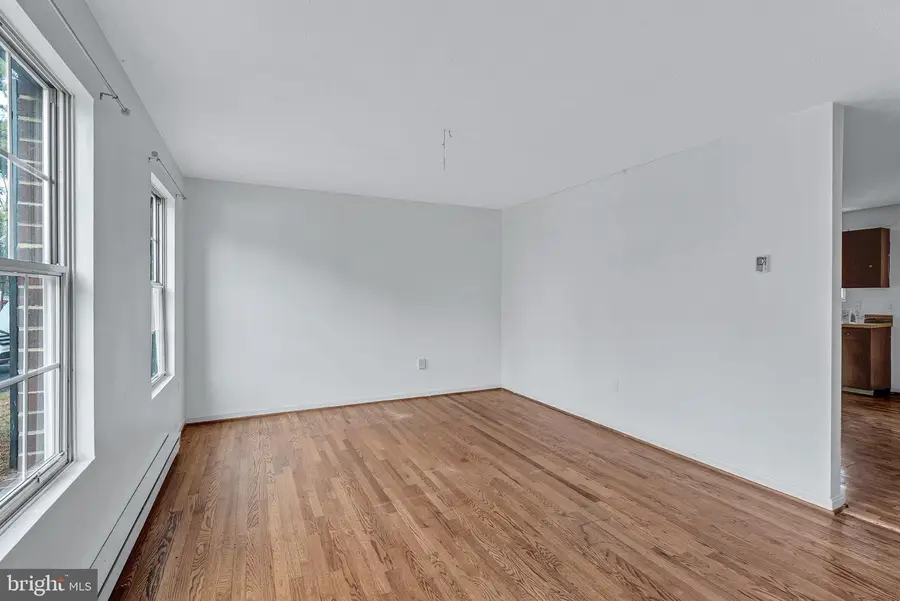 210 Brunswick Rd, Stephens City, VA 22655 - #3