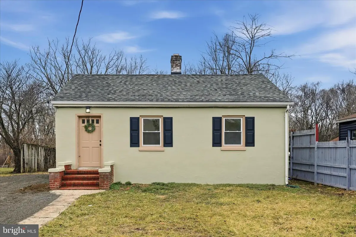 719 Smithfield Ave, Winchester, VA 22601 - #1