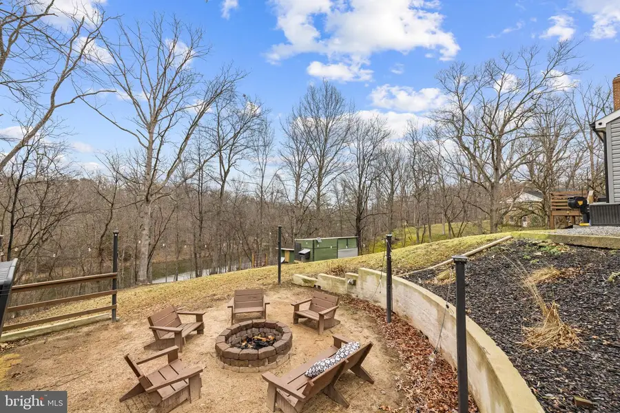 145 West St, Stephens City, VA 22655 - #3