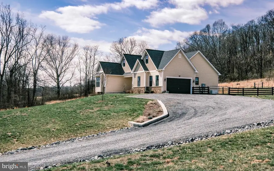 121 Windrow Ct, Winchester, VA 22602 - #2