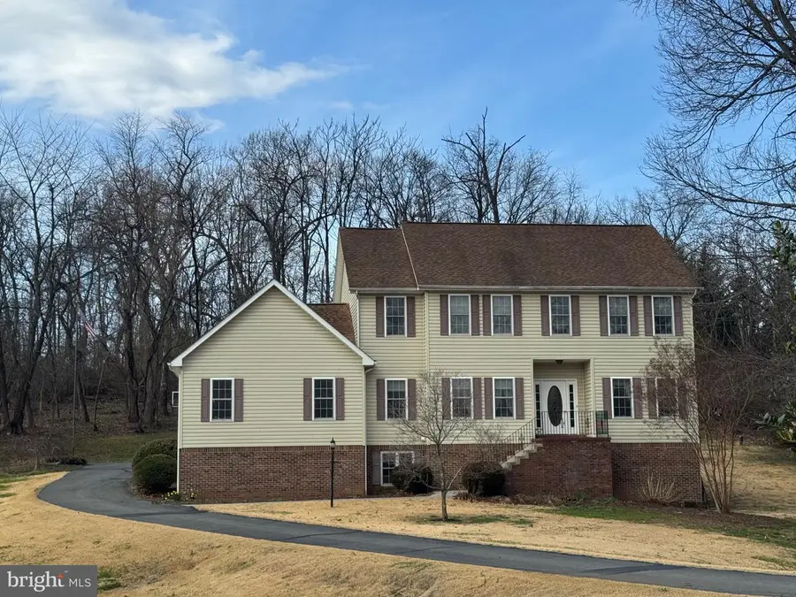 155 Bunchberry Ridge Ct, Stephens City, VA 22655 - #2