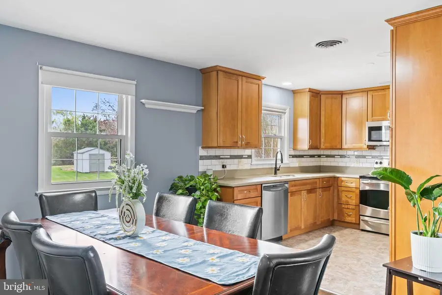 6077 Valley Pike, Stephens City, VA 22655 - #2