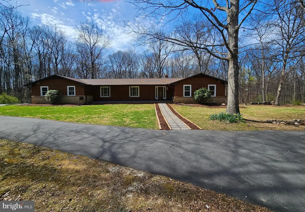 274 Woodside Ln, Winchester, VA 22603 - #1