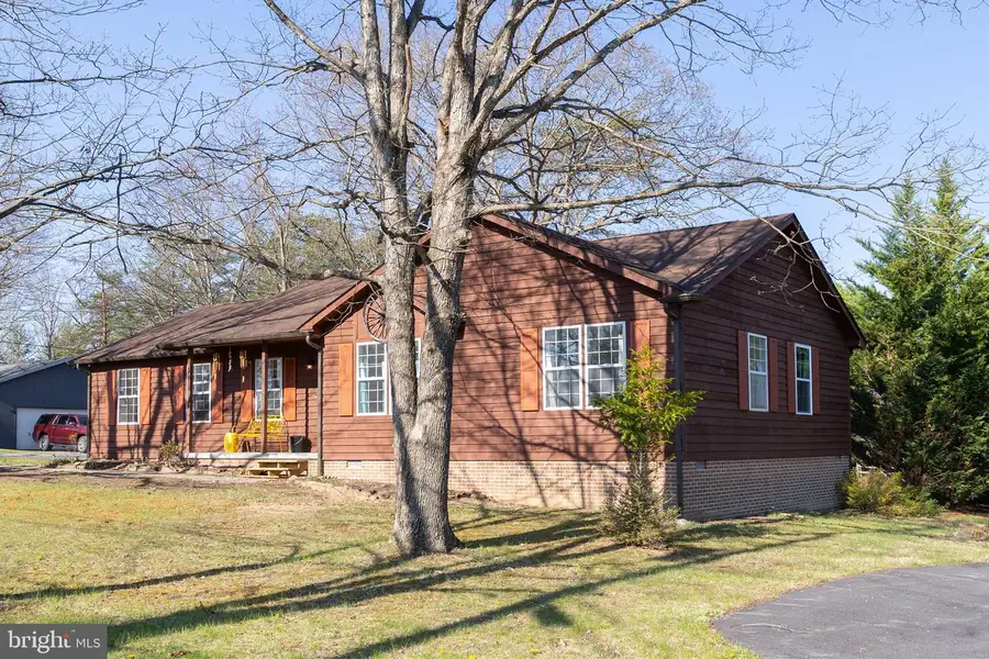 106 Greenwood Ct, Cross Junction, VA 22625 - #3