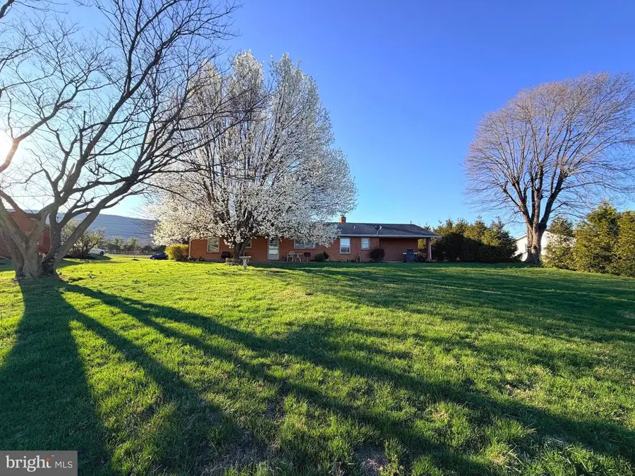 1755 N Hayfield Rd, Winchester, VA 22603 - #3
