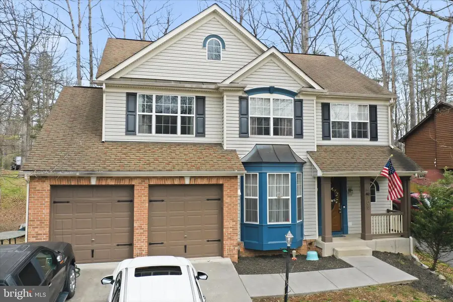 105 Dogwood Dr, Cross Junction, VA 22625 - #3
