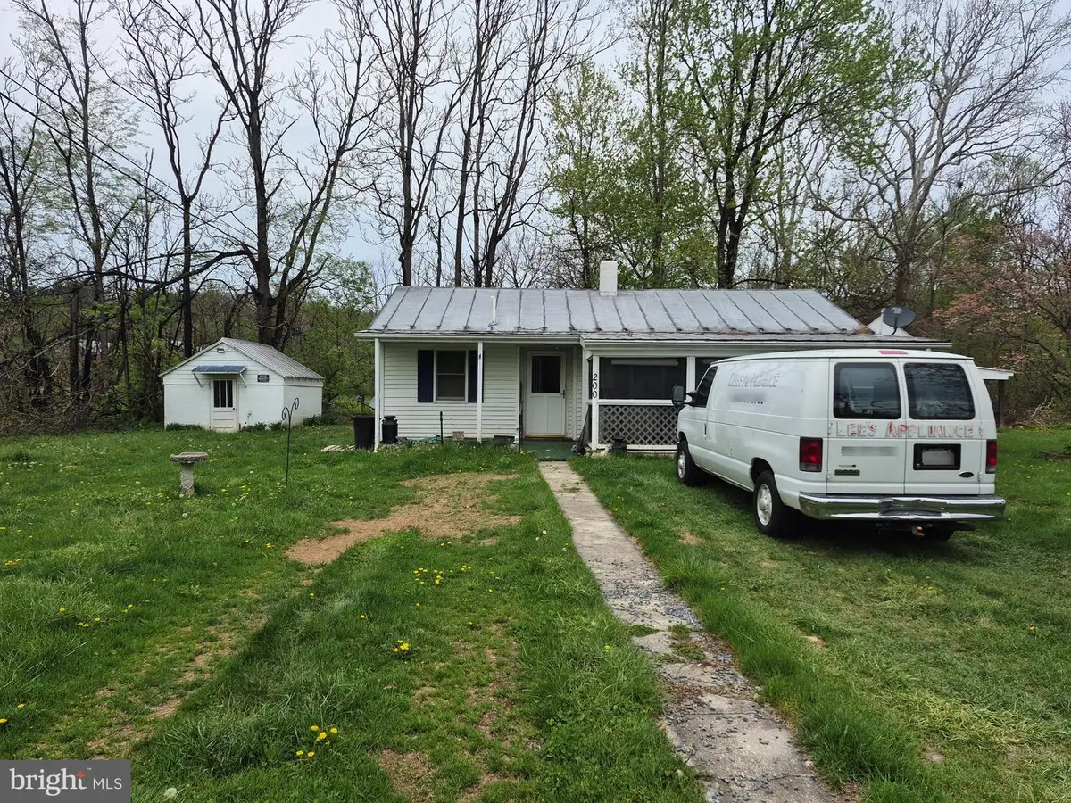 200 Middle Ln, Gore, VA 22637 - #1