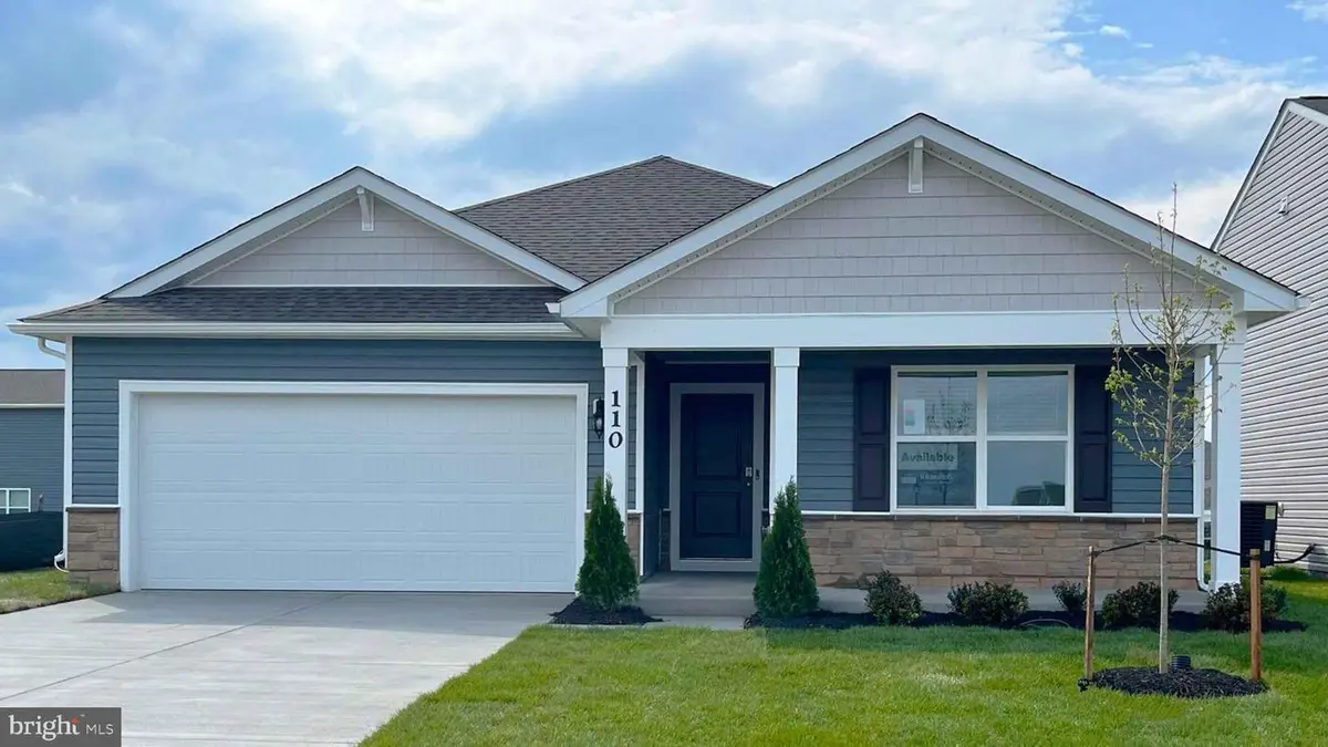 118 Bookers Crest Dr, Stephens City, VA 22655 - #1