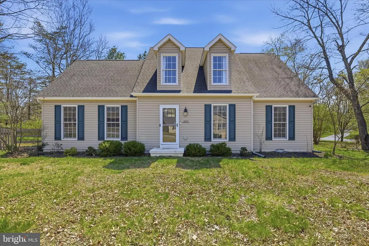 400 Lakeview Dr, Cross Junction, VA 22625 - #1