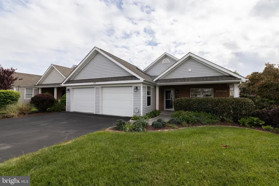 200 Crestwood Ln, Winchester, VA 22602 - #3