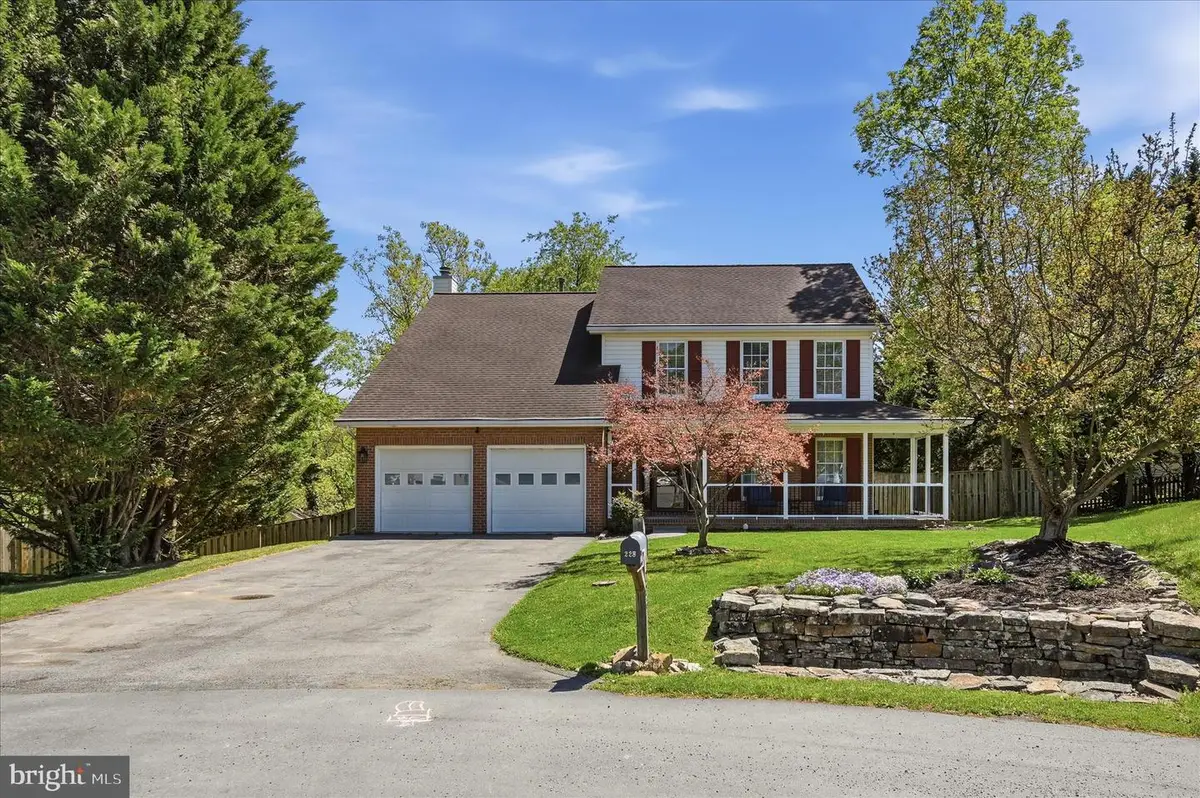 228 Cavalry Dr, Winchester, VA 22602 - #1