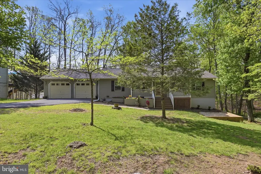 407 Dogwood Dr, Cross Junction, VA 22625 - #2