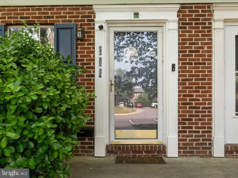 111 Willowbrook Ct, Winchester, VA 22602 - #3