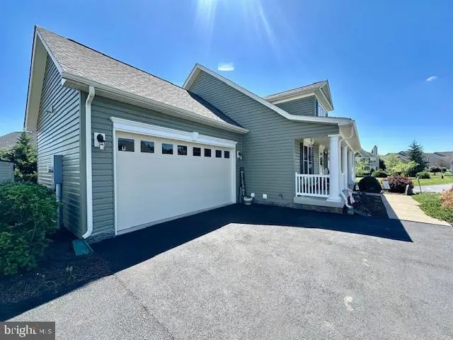 700 Masters Dr, Cross Junction, VA 22625 - #3