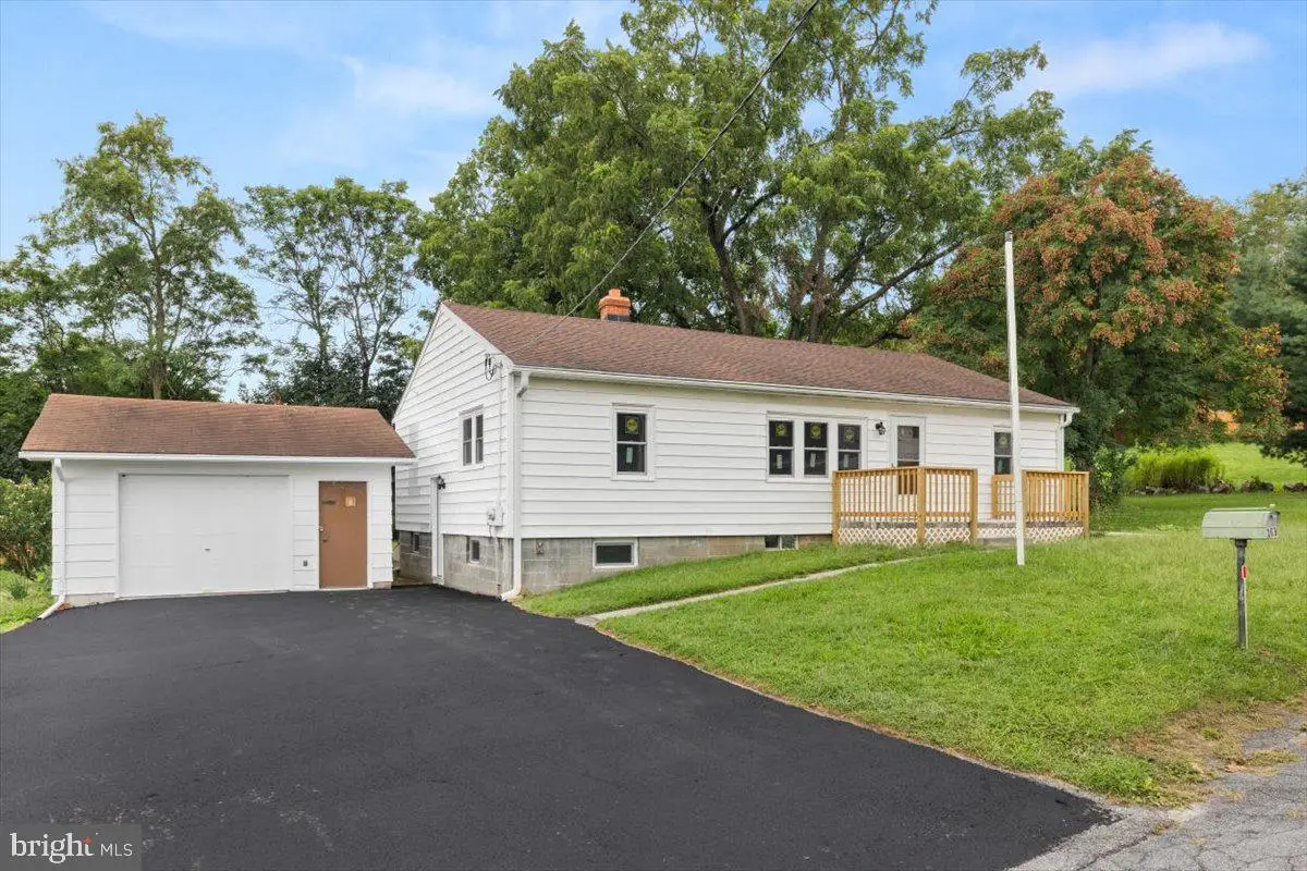 163 Margaret Ln, Winchester, VA 22603 - #1