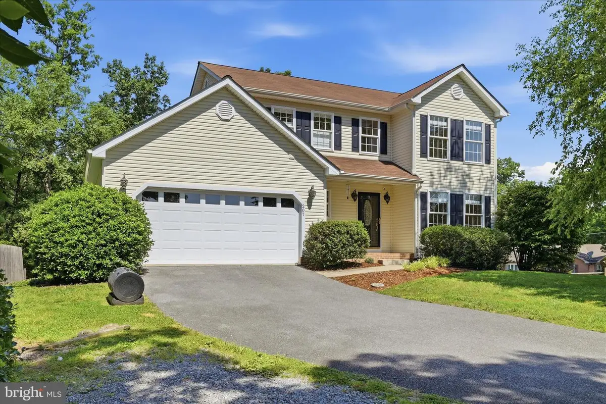 207 Stanley Dr, Winchester, VA 22602 - #1
