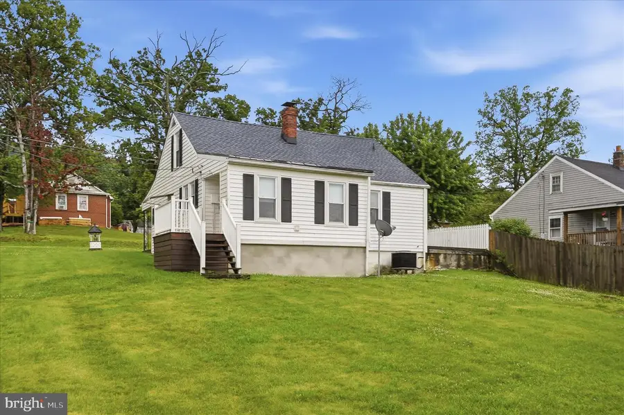 126 Marple Rd, Winchester, VA 22603 - #2