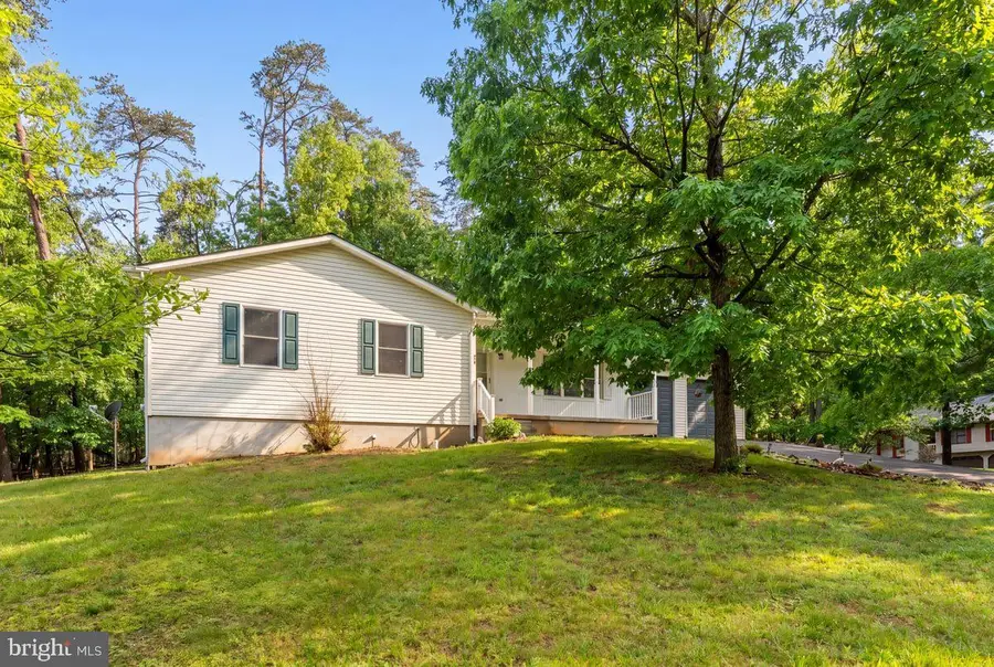 100 Woodlands Ln, Cross Junction, VA 22625 - #2
