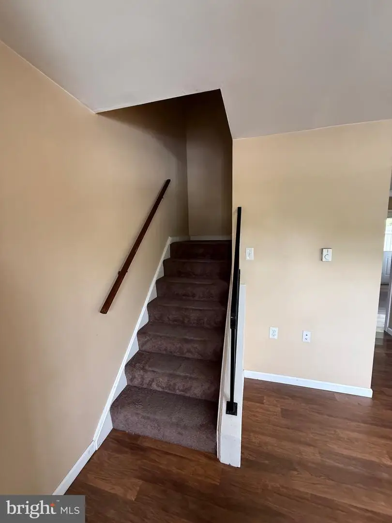 1050 Filbert St, Stephens City, VA 22655 - #3