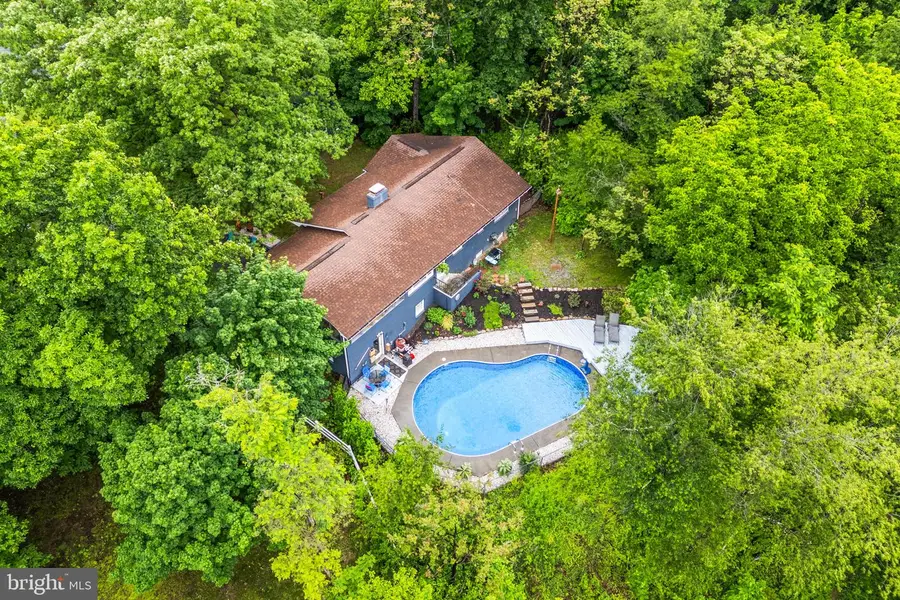 121 Cherokee Trl, Winchester, VA 22602 - #3