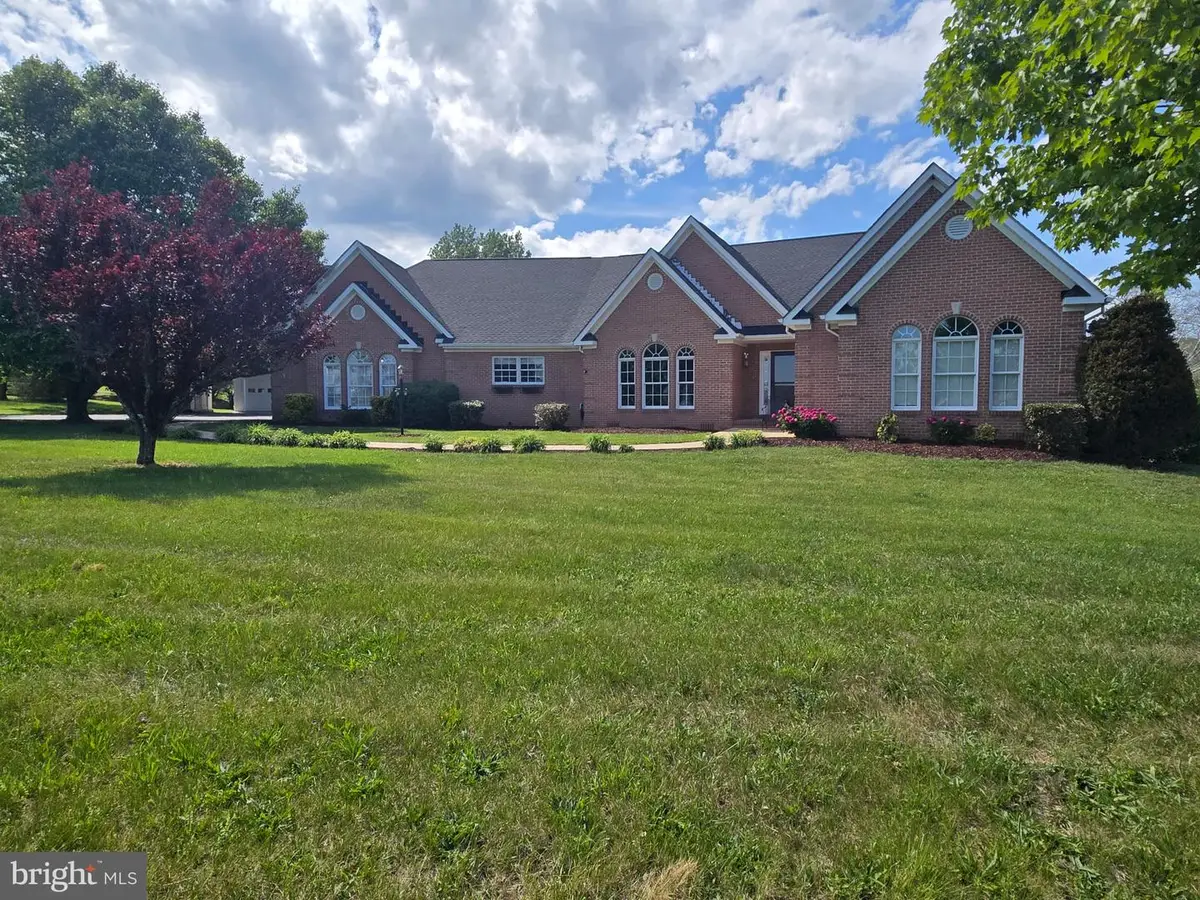 300 Tavistock Dr, Winchester, VA 22602 - #1