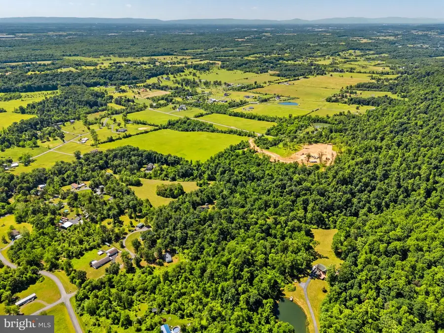 431 Wembley Ct, Winchester, VA 22603 - #3