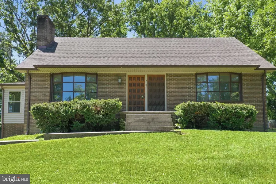 206 Dogwood Rd, Winchester, VA 22602 - #3