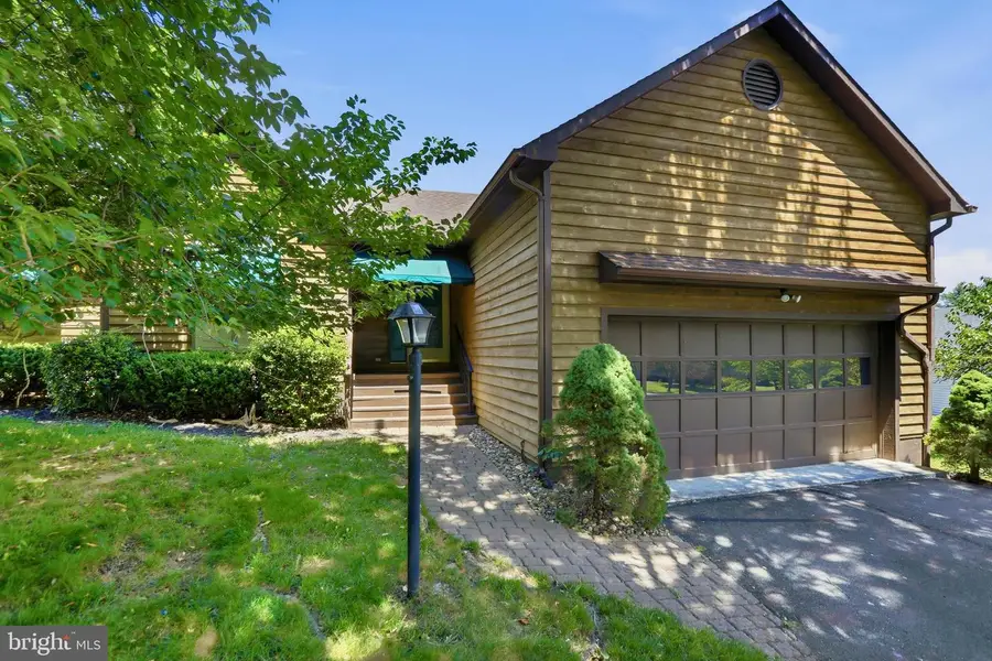 408 Masters Dr, Cross Junction, VA 22625 - #3
