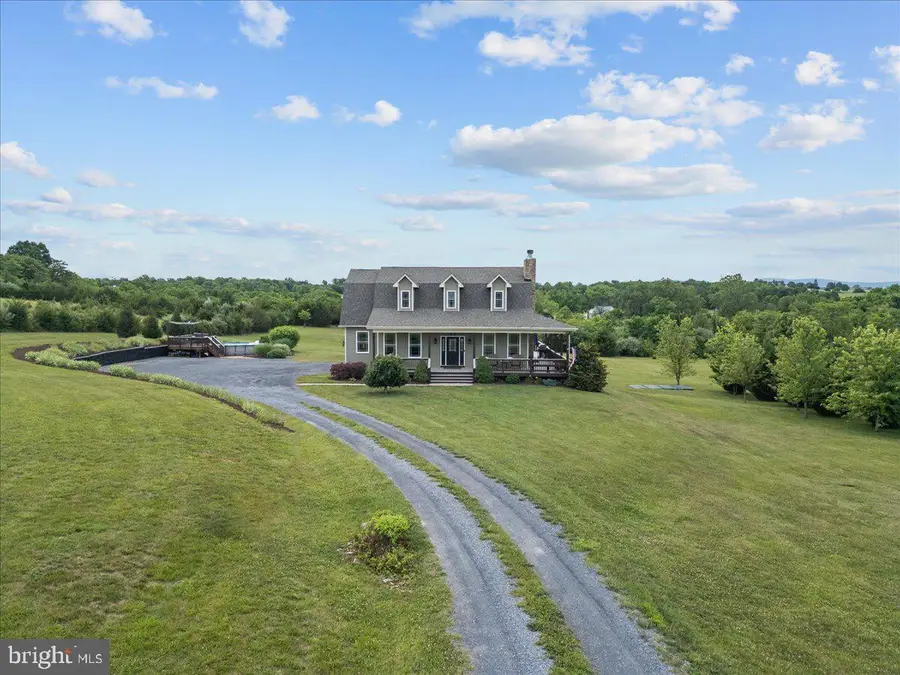 461 Veterans Rd, Middletown, VA 22645 - #2