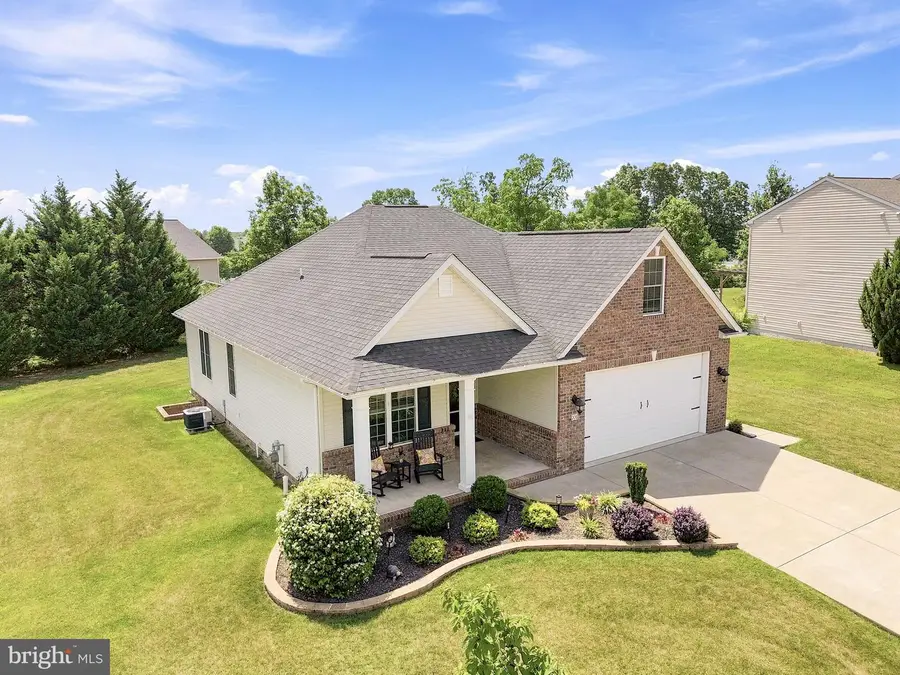 206 Ivy Hill Ct, Stephens City, VA 22655 - #2