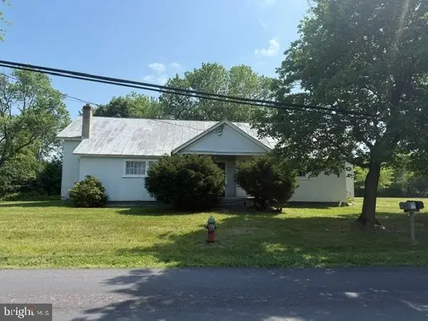 751 Old Charles Town Rd, STEPHENSON, VA 22656